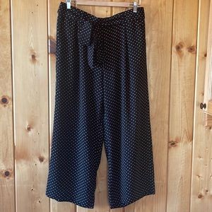 Halogen black with white polka dot cropped wide leg pant with belt